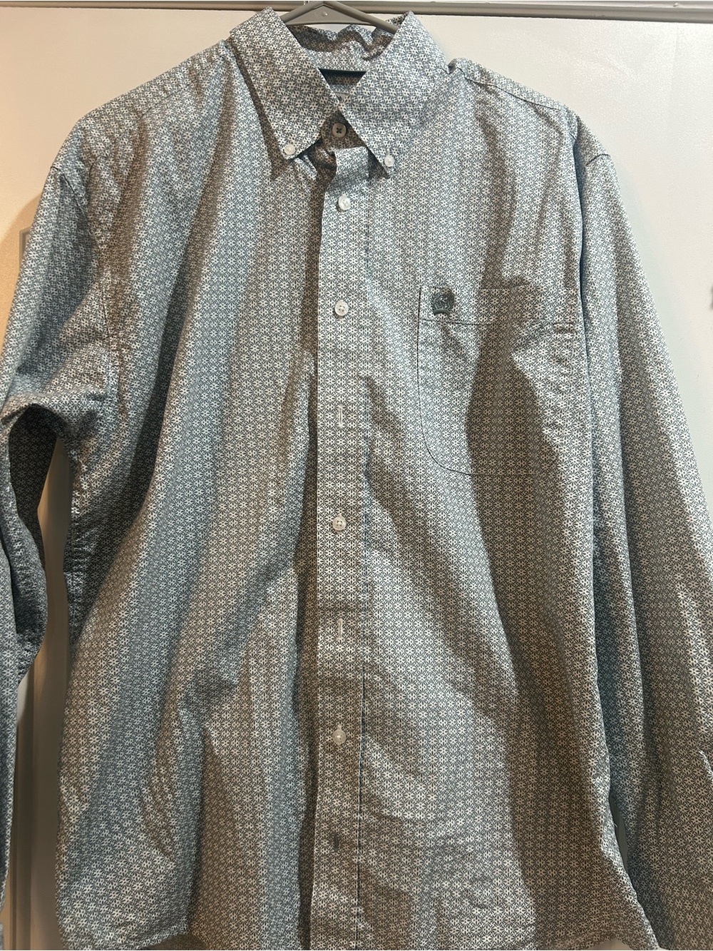Cinch Men's Light Blue Geometric Print Dress Shirt